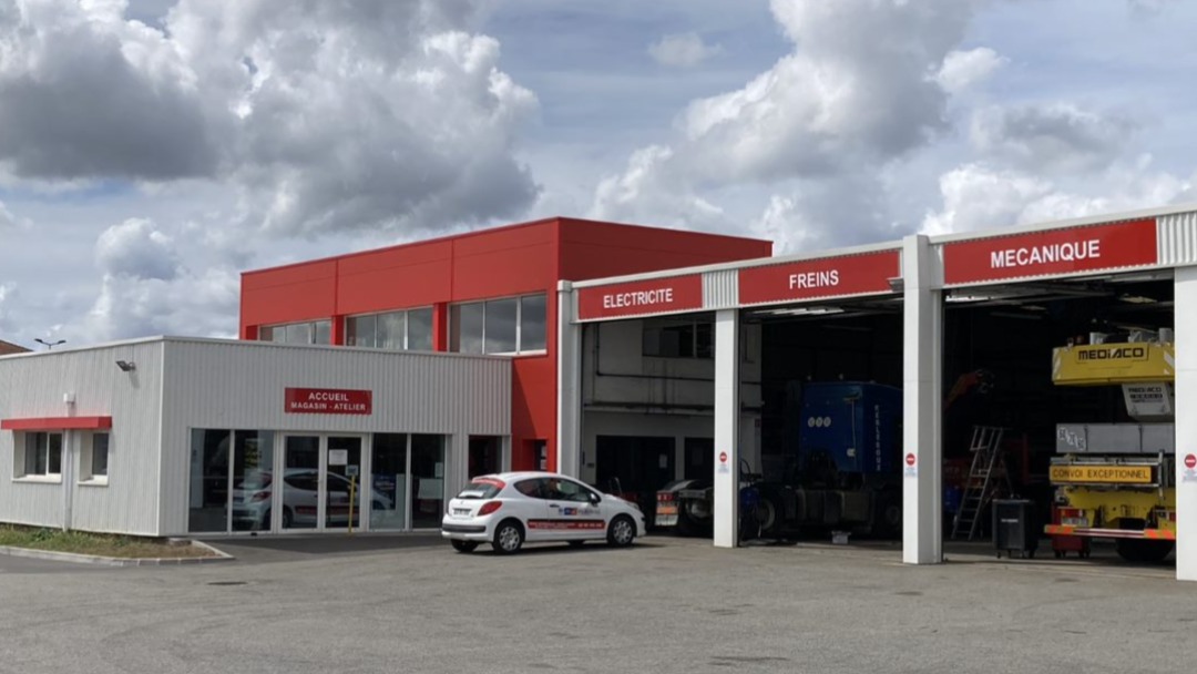 Garage PILAYROU - BREST (29200) Visuel 1