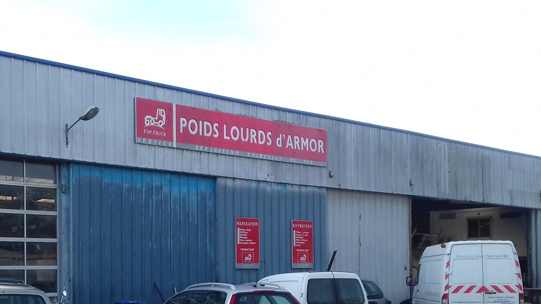 Garage POIDS LOURDS D'ARMOR - LANNION (22300) Visuel 1